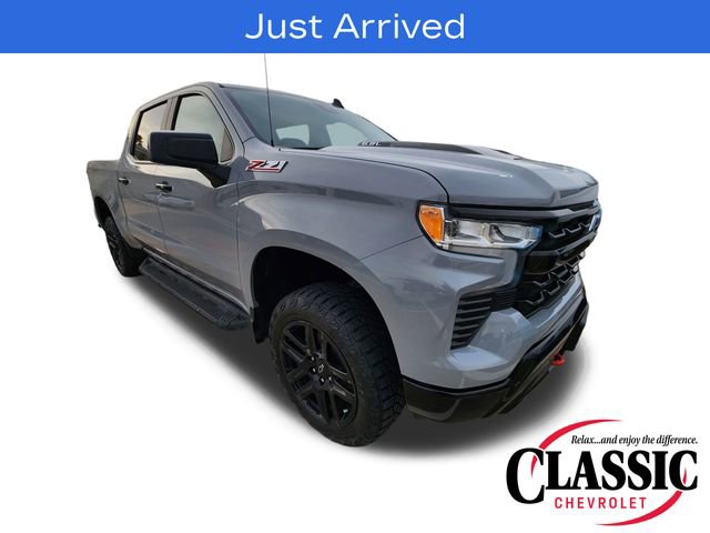 Used 2024 Chevrolet Silverado 1500 LT Trail Boss w/ Convenience Package II image 1