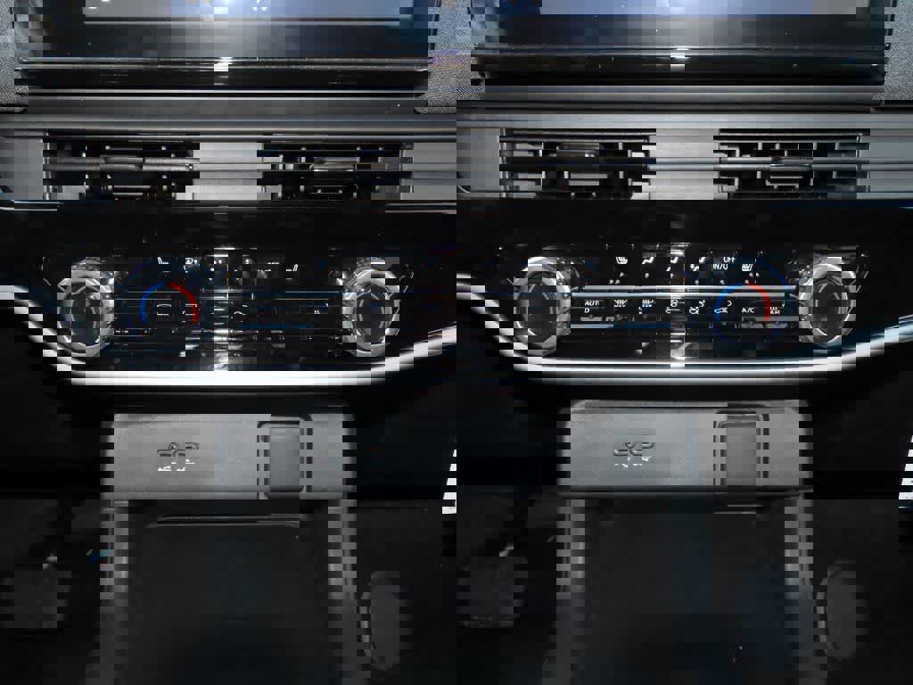 New 2025 Honda Prologue EX image 21