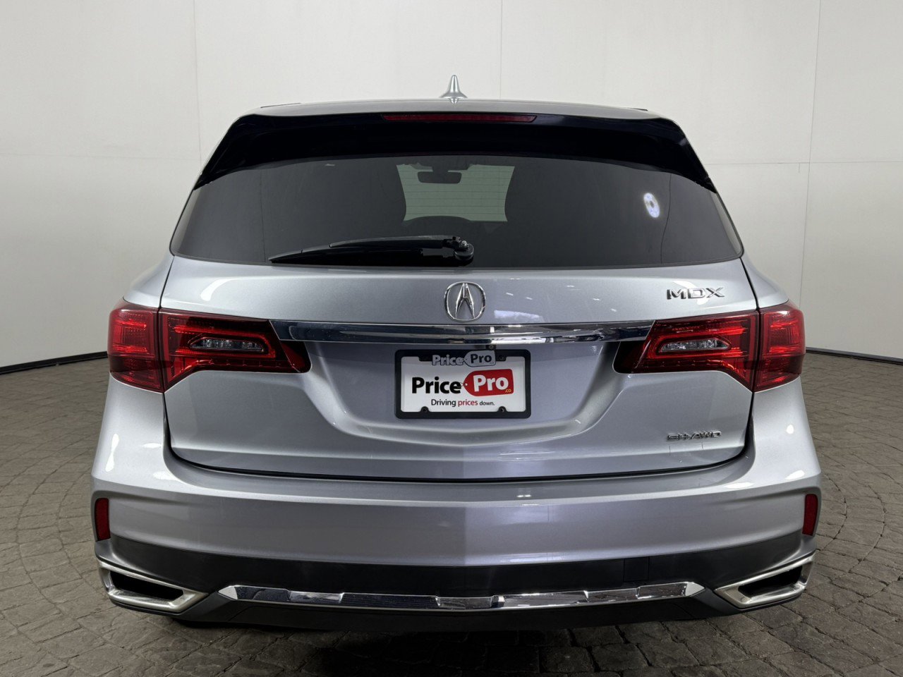 Used 2017 Acura MDX SH-AWD w/ Technology Package image 6