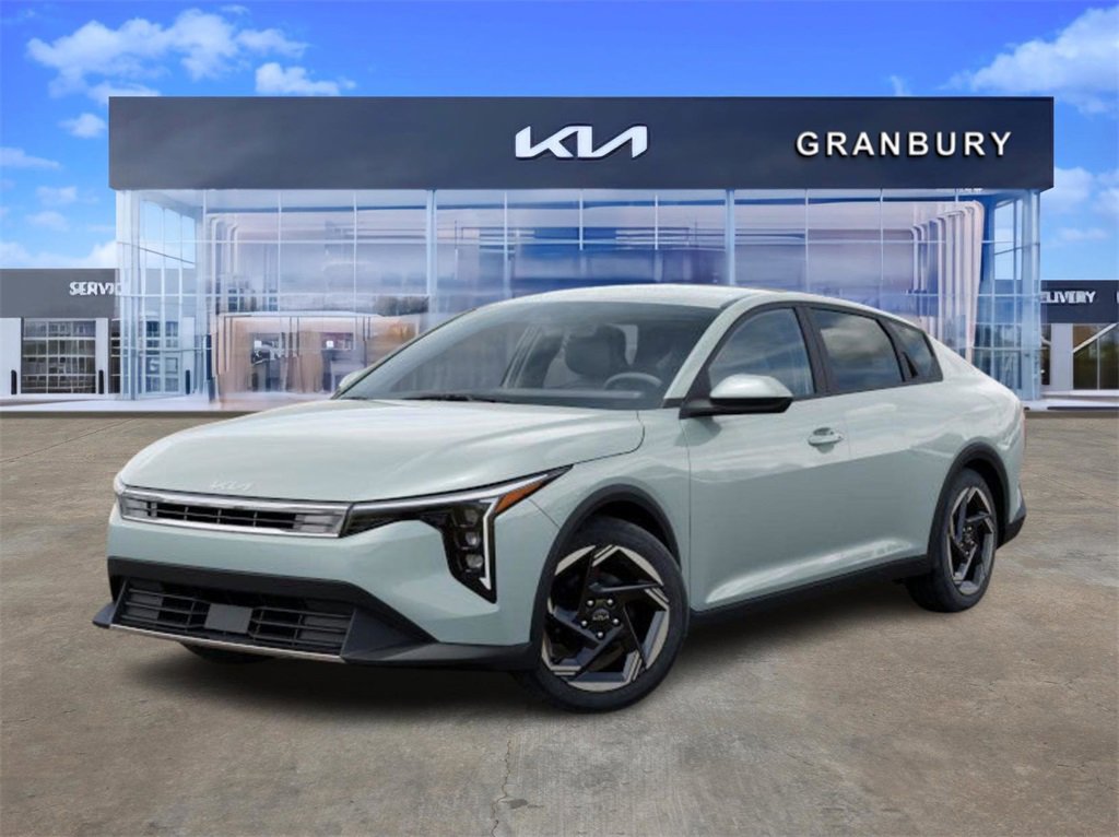 New 2025 Kia K4 EX