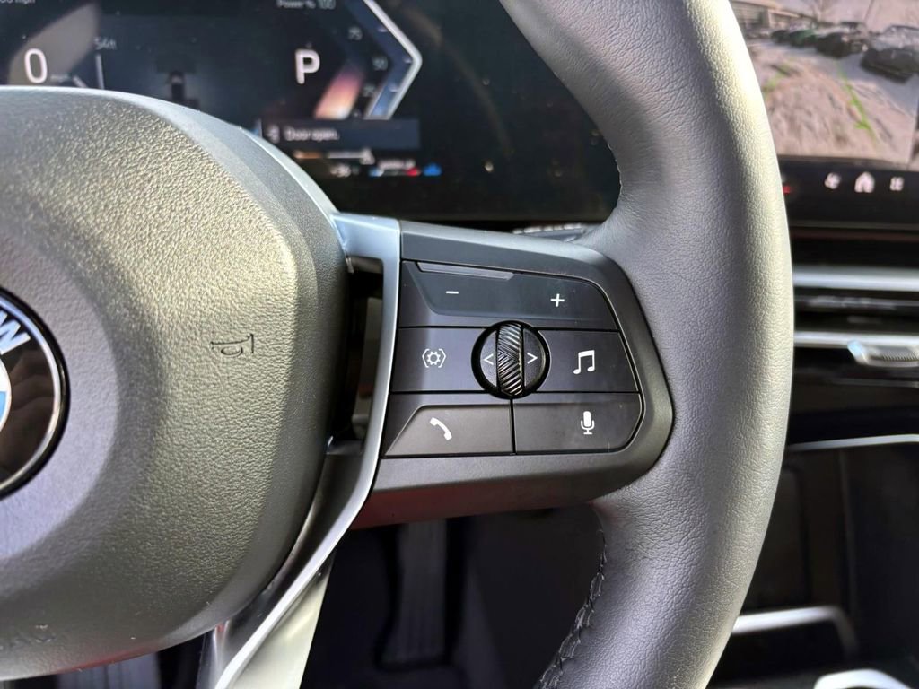 Certified 2025 BMW X1 xDrive28i w/ Premium Package image 18