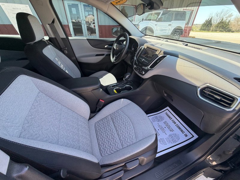 Used 2022 Chevrolet Equinox LS AWD/4WD image 11