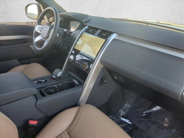 Used 2024 Land Rover Discovery Dynamic SE AWD/4WD image 28