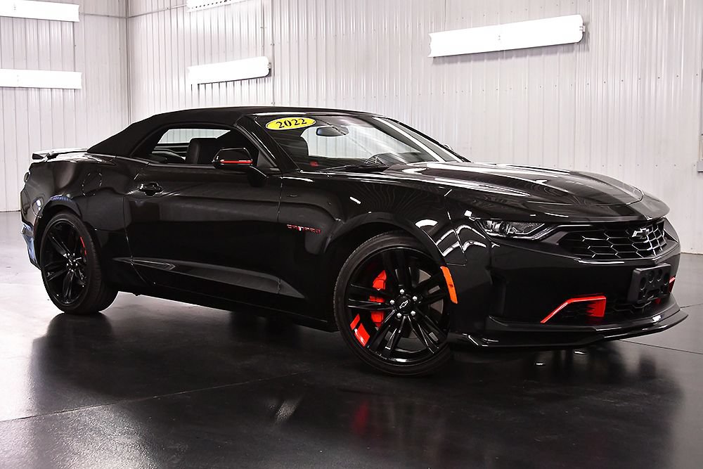 Used 2022 Chevrolet Camaro LT w/ Redline Edition RWD image 31