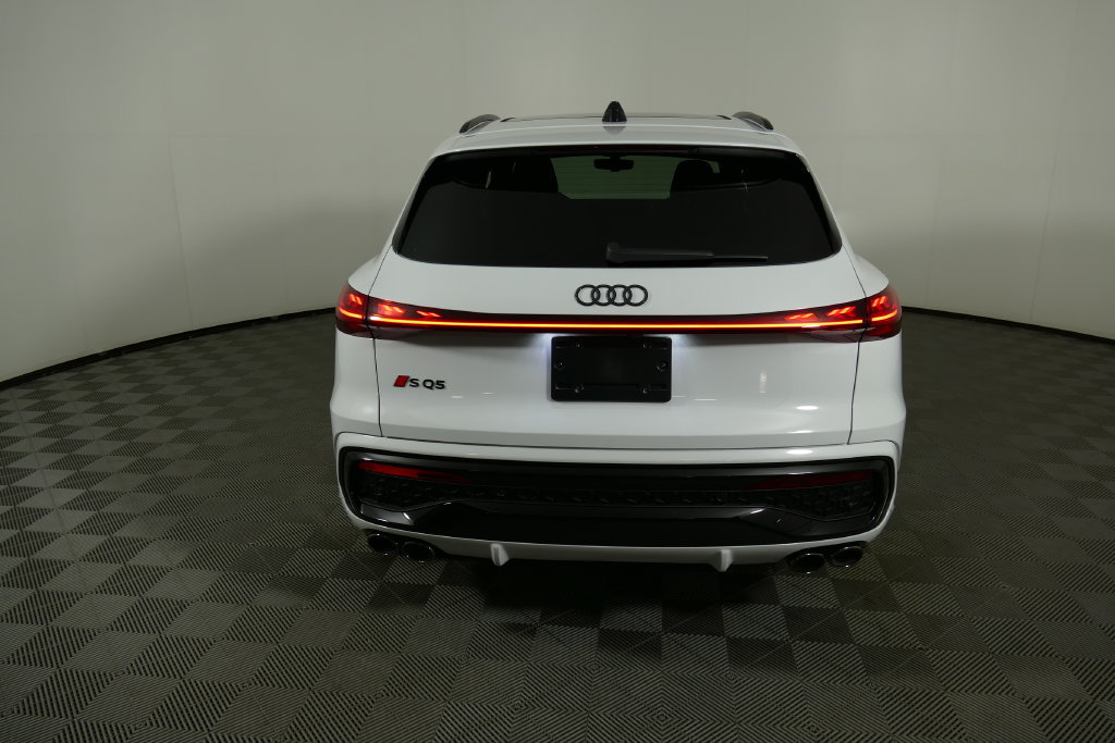 New 2026 Audi SQ5 Prestige AWD/4WD image 4