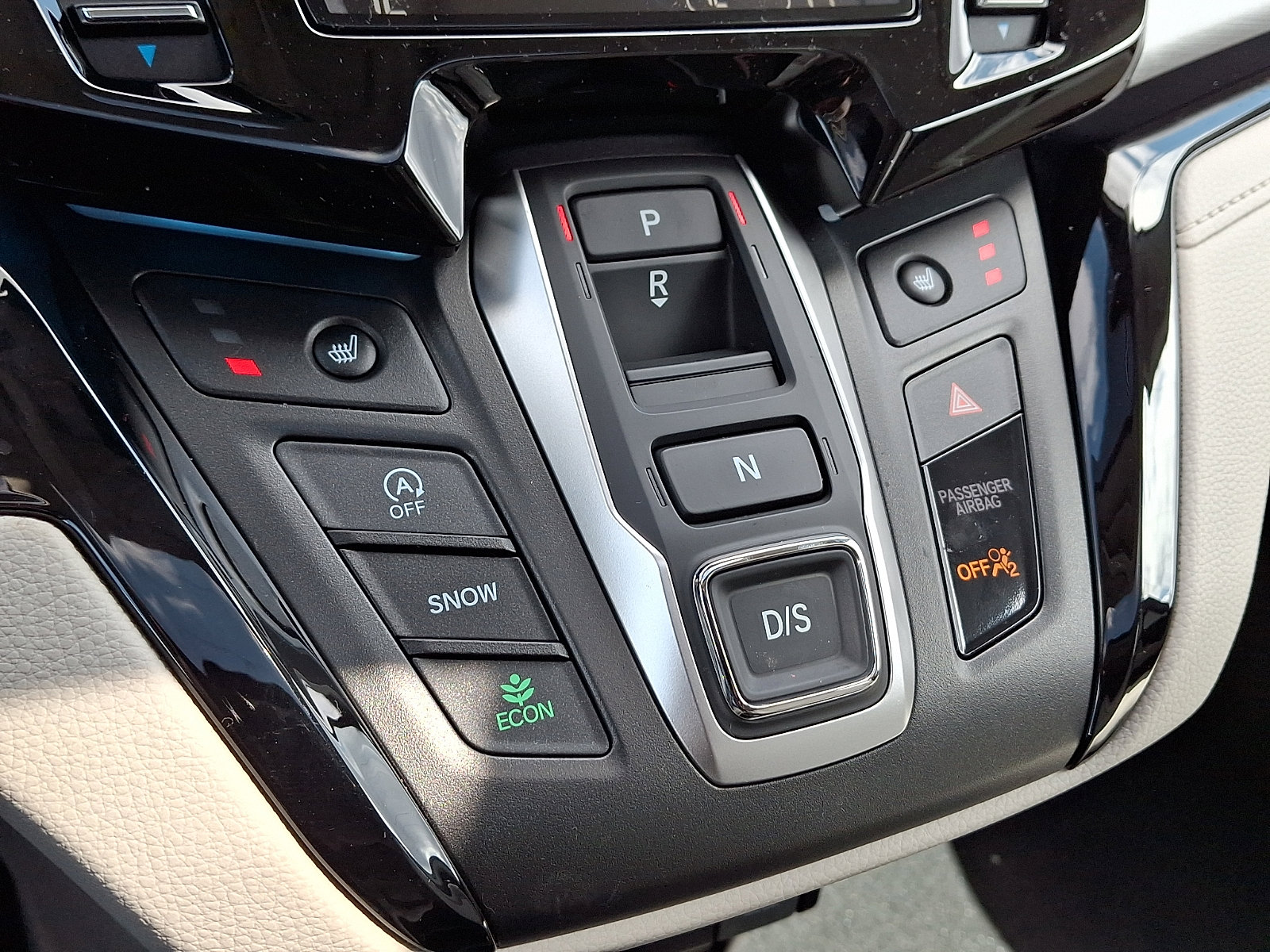 New 2026 Honda Odyssey Touring image 13