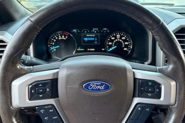 Used 2019 Ford F150 King Ranch w/ Equipment Group 601A Luxury AWD/4WD image 17