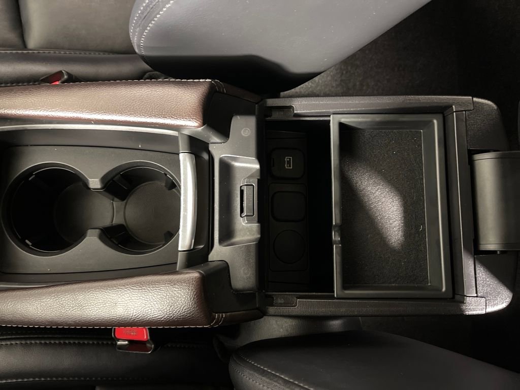 Used 2017 MAZDA MAZDA3 Touring image 23