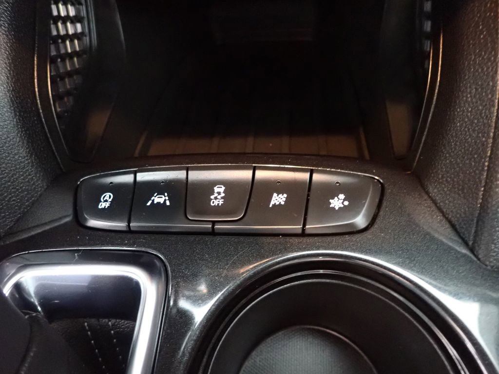 Used 2023 Chevrolet TrailBlazer ACTIV w/ Sun and Liftgate Package image 5