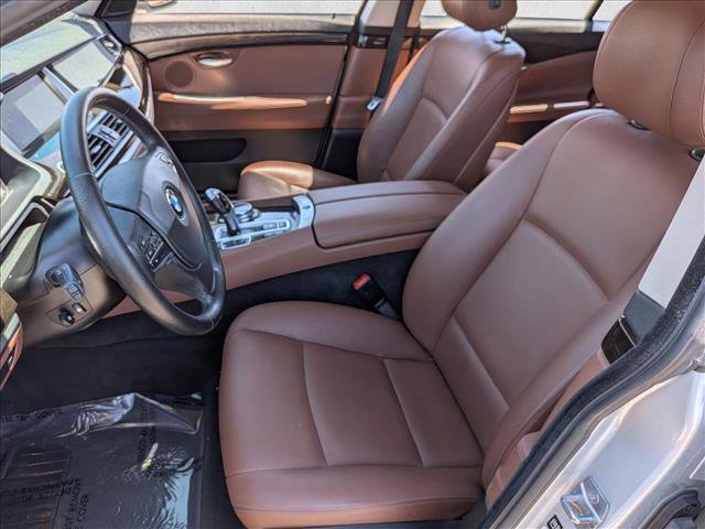 Used 2014 BMW 535i Gran Turismo RWD image 15