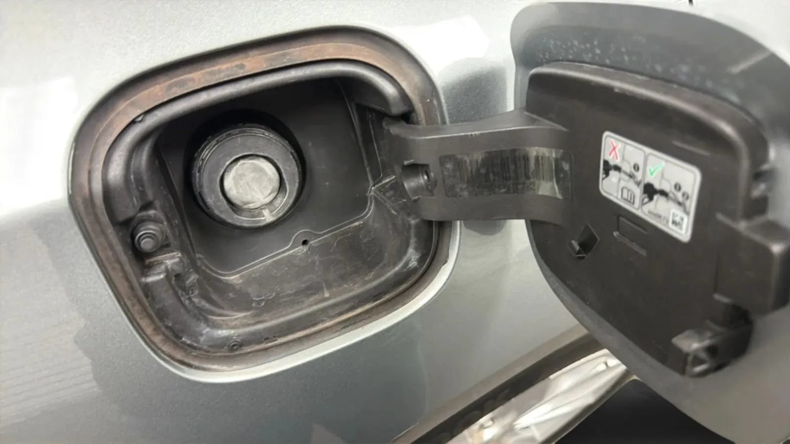 Used 2023 Chevrolet Malibu LT FWD image 30