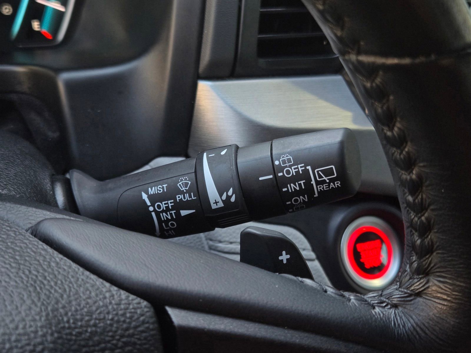 Used 2024 Honda Odyssey EX-L image 25