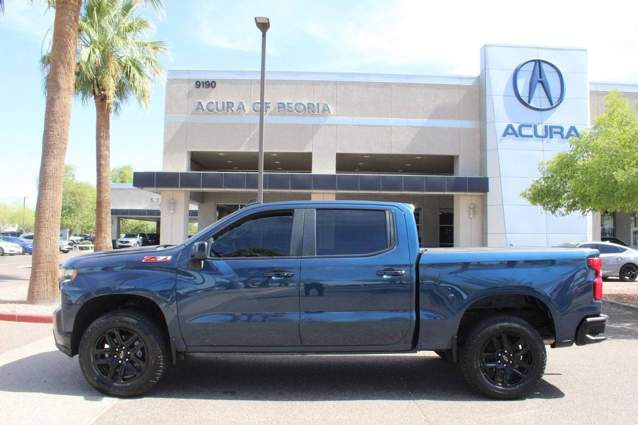 Used 2021 Chevrolet Silverado 1500 LT Trail Boss AWD/4WD image 3