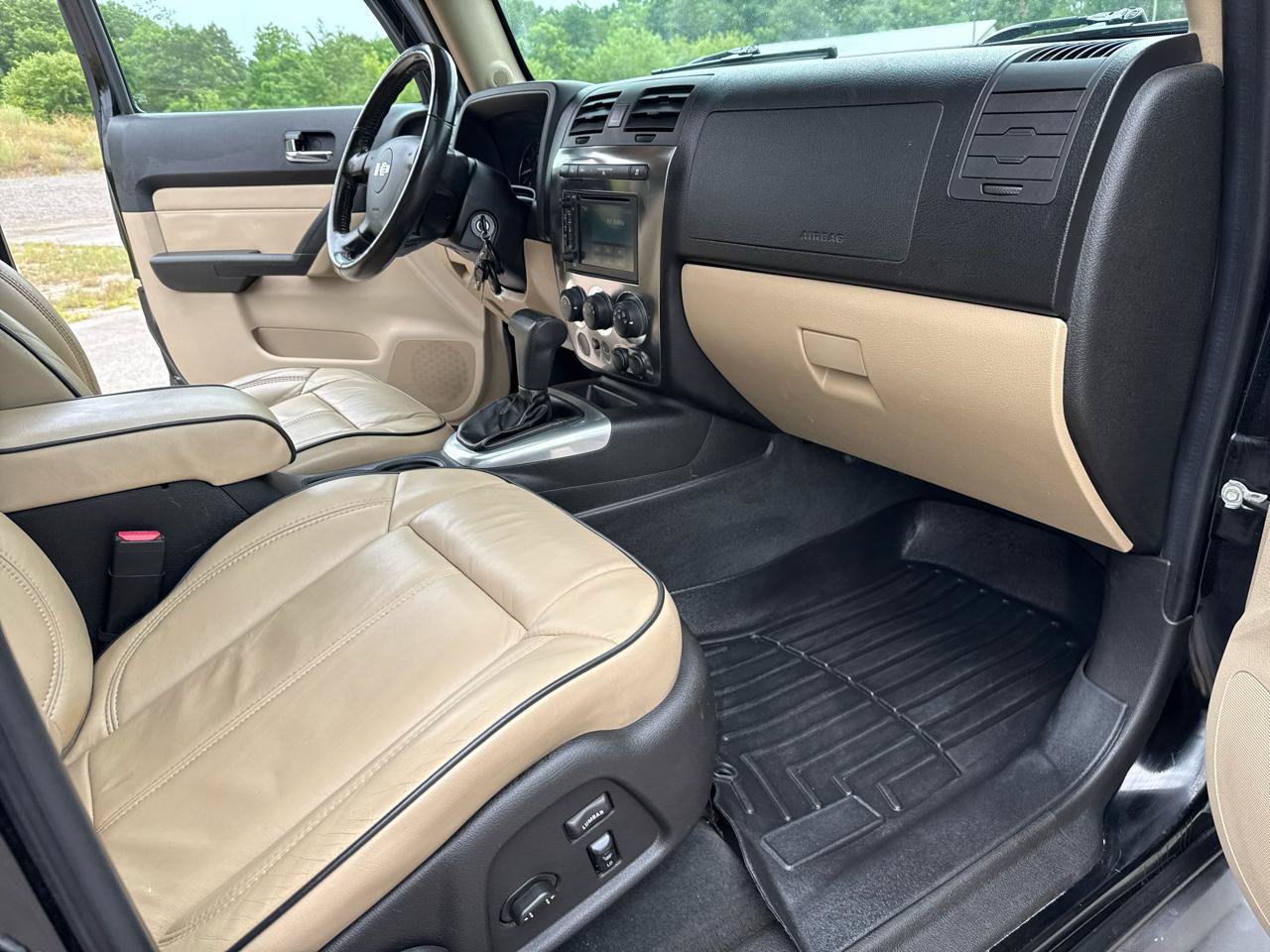 Used 2009 HUMMER H3T Luxury AWD/4WD image 24