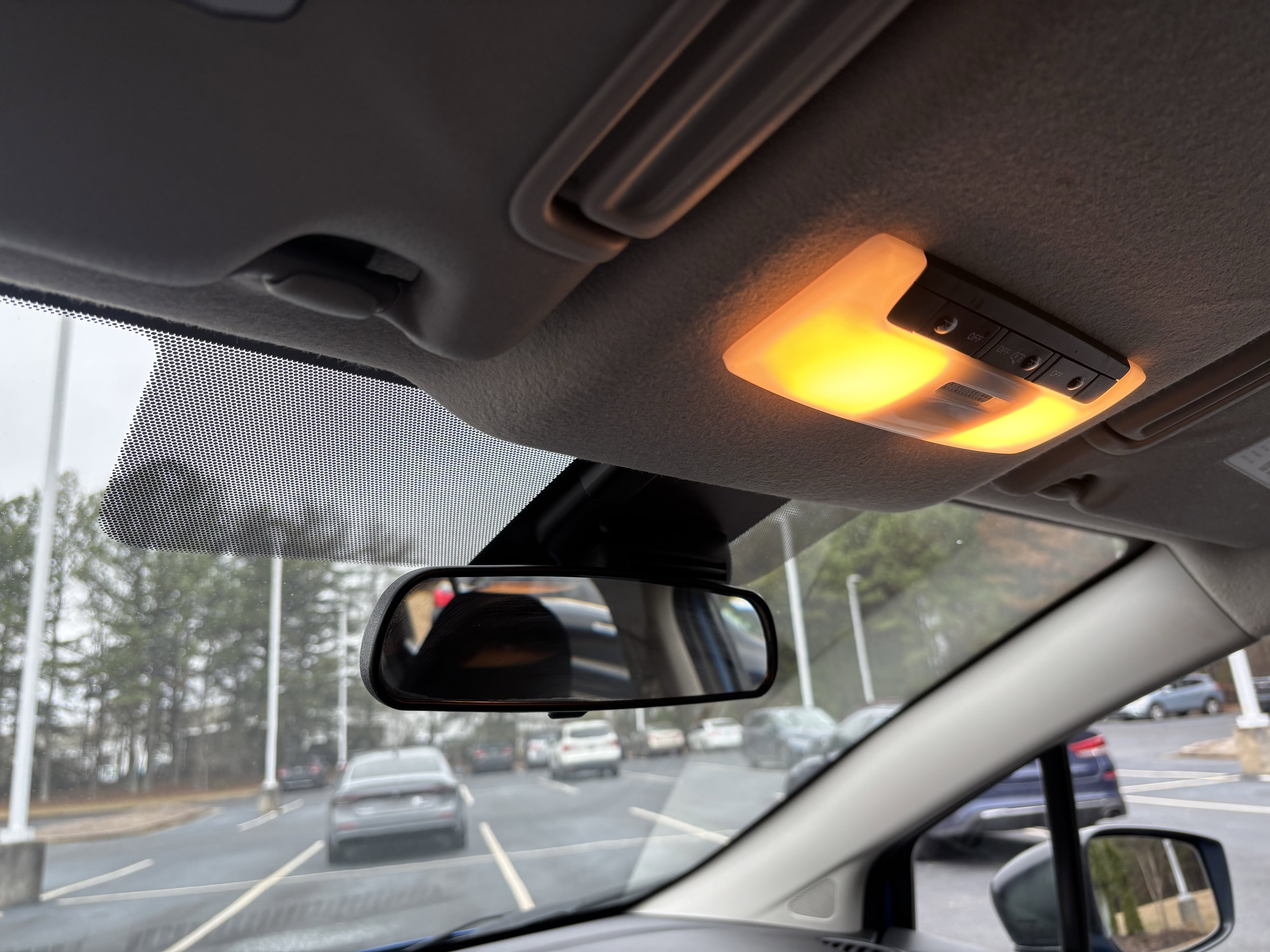 Used 2022 Nissan Versa S image 28