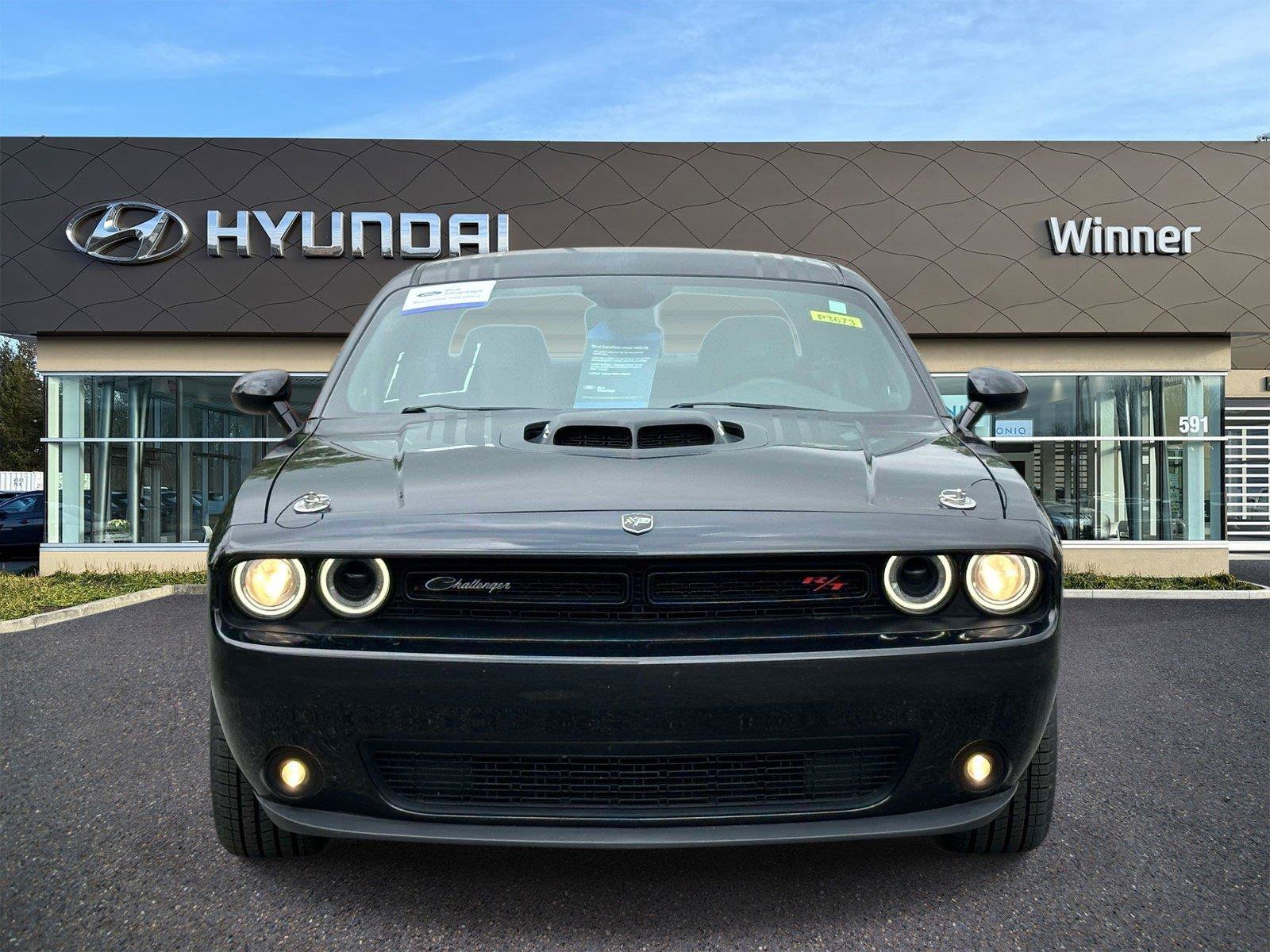 Used 2018 Dodge Challenger R/T Plus RWD image 6