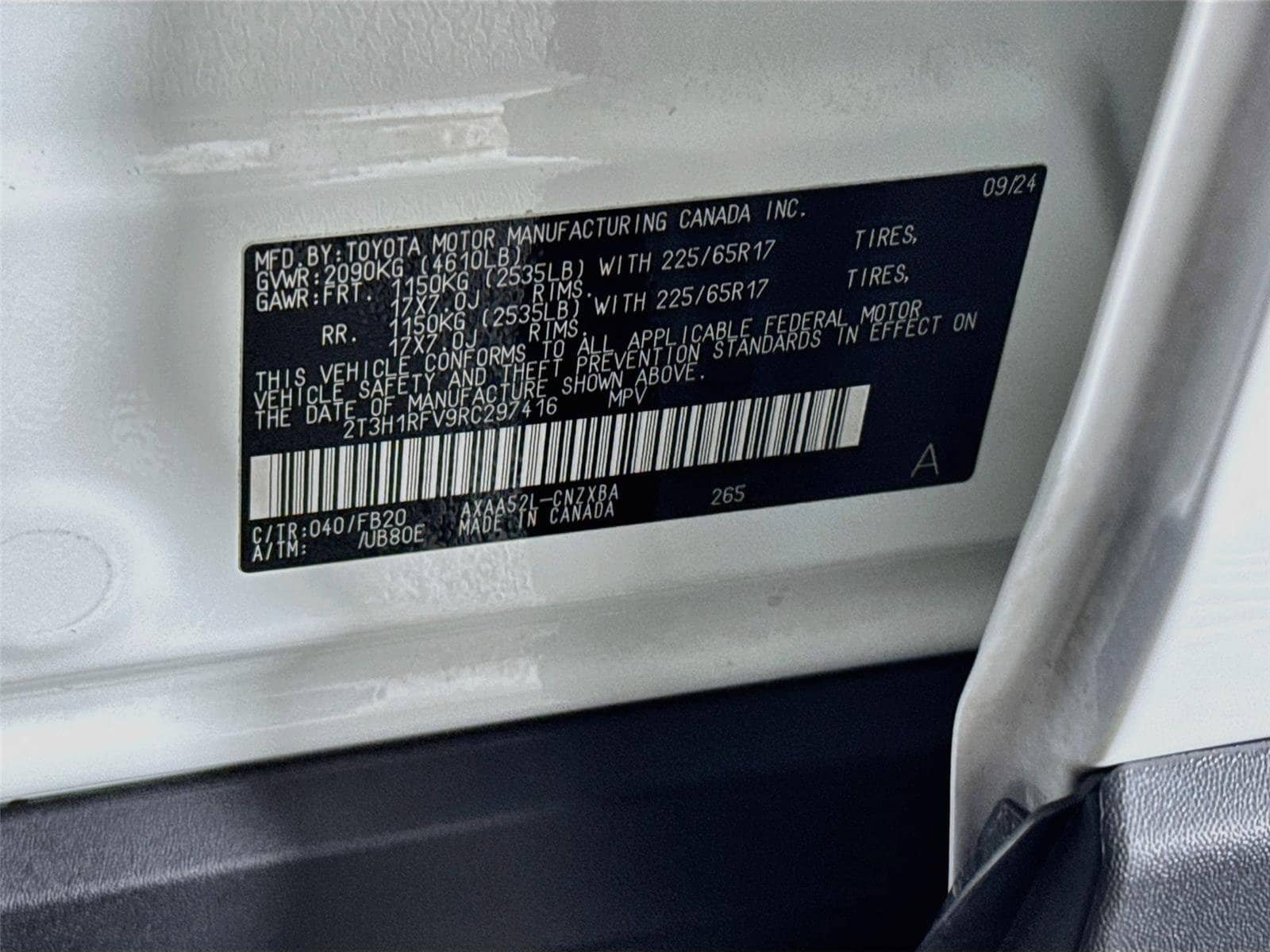 Used 2024 Toyota RAV4 LE FWD image 30