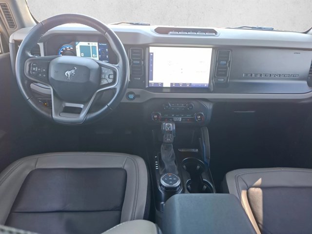 Used 2023 Ford Bronco Wildtrak AWD/4WD image 17