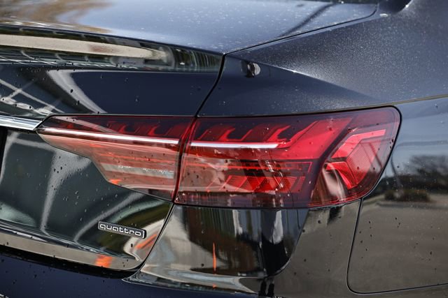 Used 2023 Audi A4 2.0T Premium w/ Convenience Package image 8