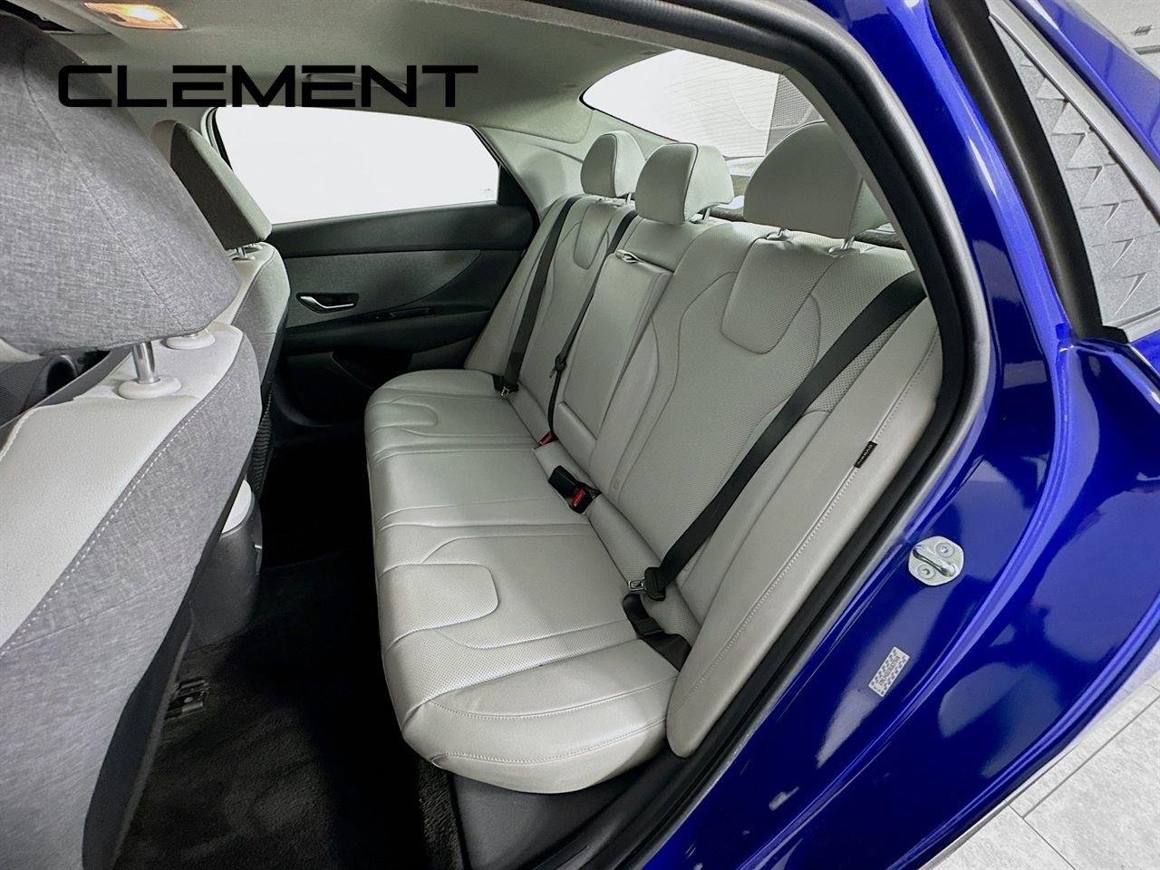 Used 2024 Hyundai Elantra Limited FWD image 33