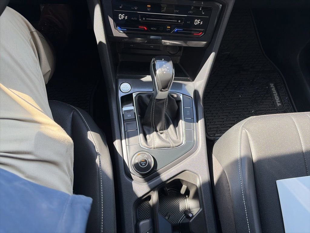 Certified 2023 Volkswagen Tiguan SE w/ Panoramic Sunroof Package image 20