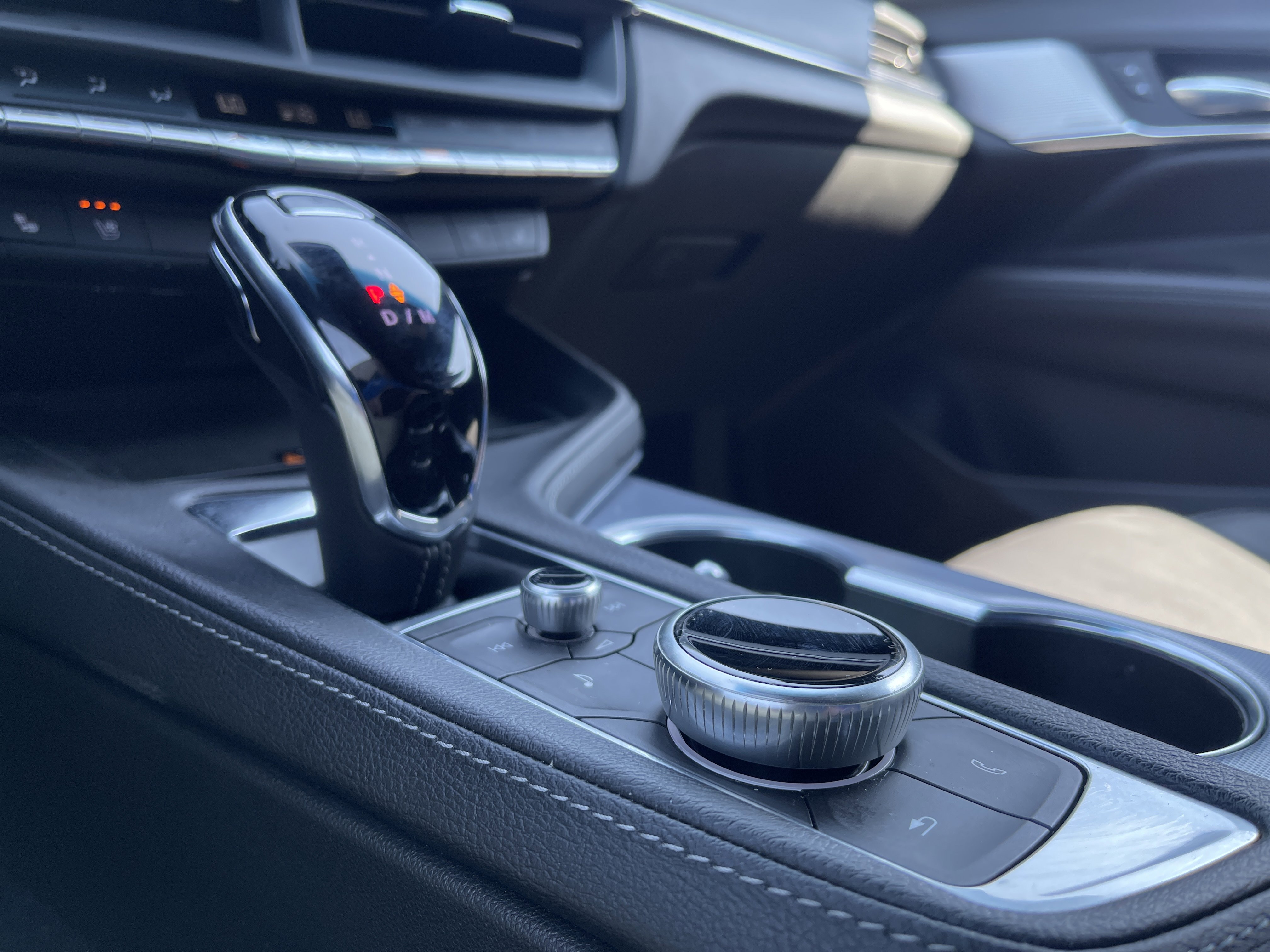 Used 2024 Cadillac CT4 Premium Luxury image 35