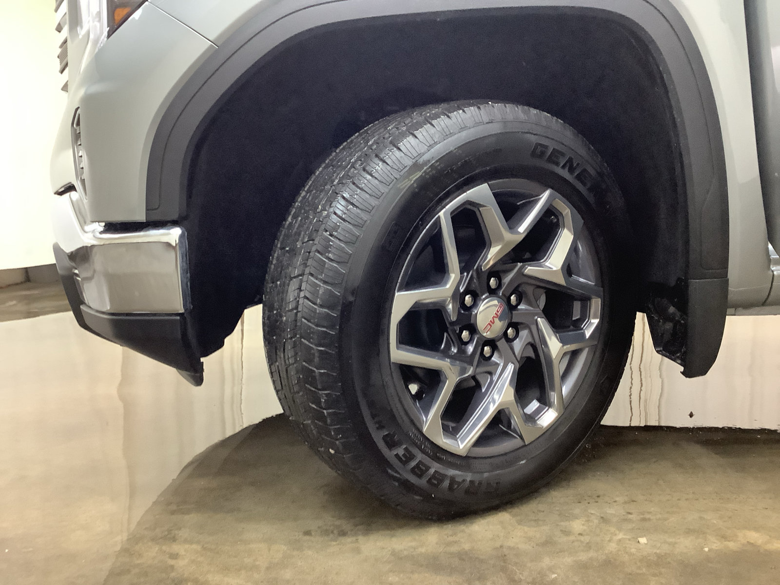 New 2026 GMC Sierra 1500 SLT w/ SLT Convenience Package AWD/4WD image 27