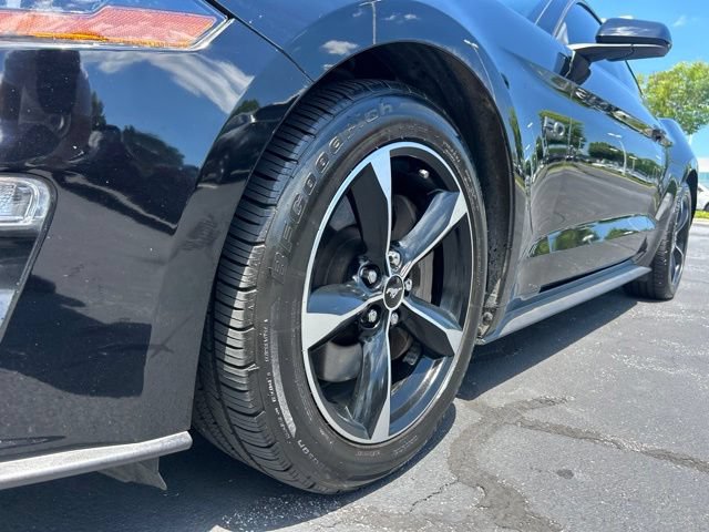 Used 2018 Ford Mustang GT RWD image 12
