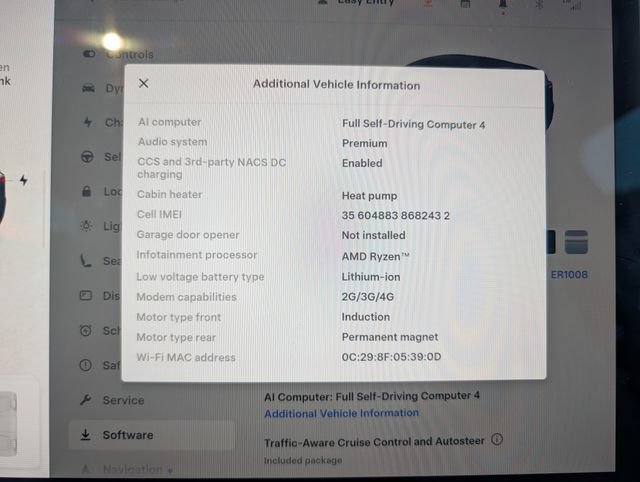 Used 2024 Tesla Model Y Long Range AWD/4WD image 28