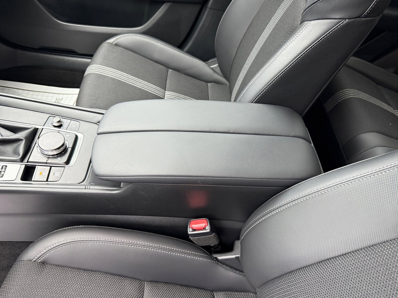 Certified 2025 MAZDA CX-50 AWD 2.5 S w/ Cargo Package image 14