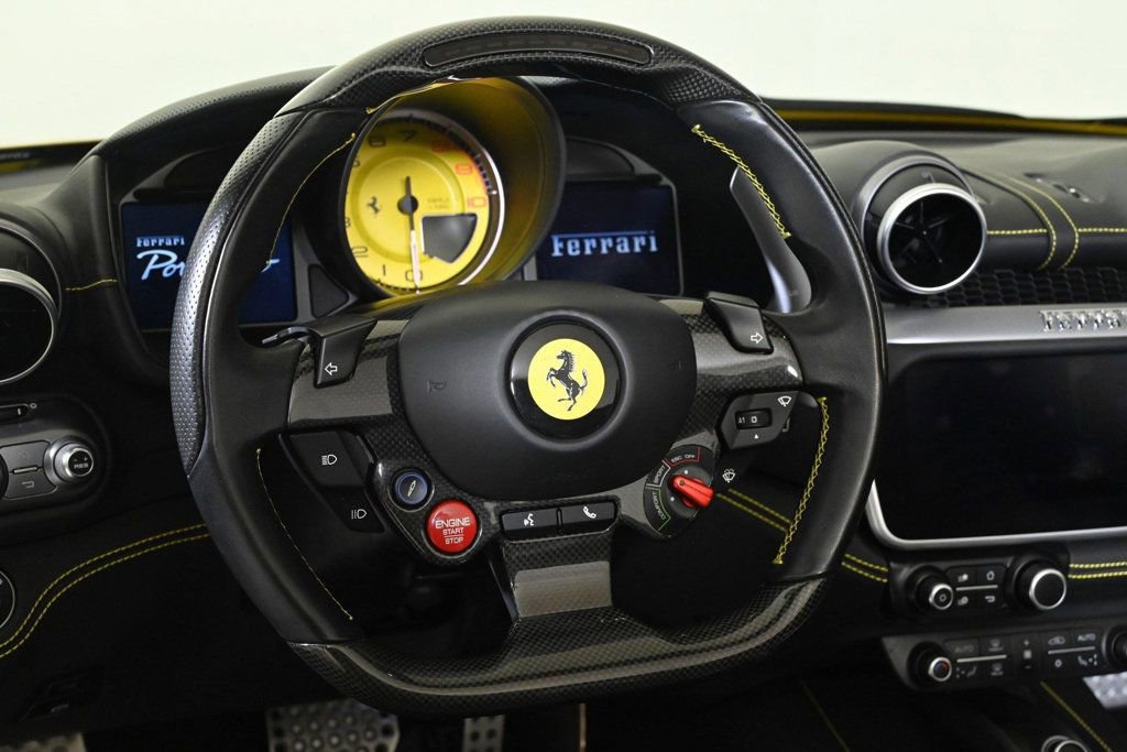 Used 2020 Ferrari Portofino image 12