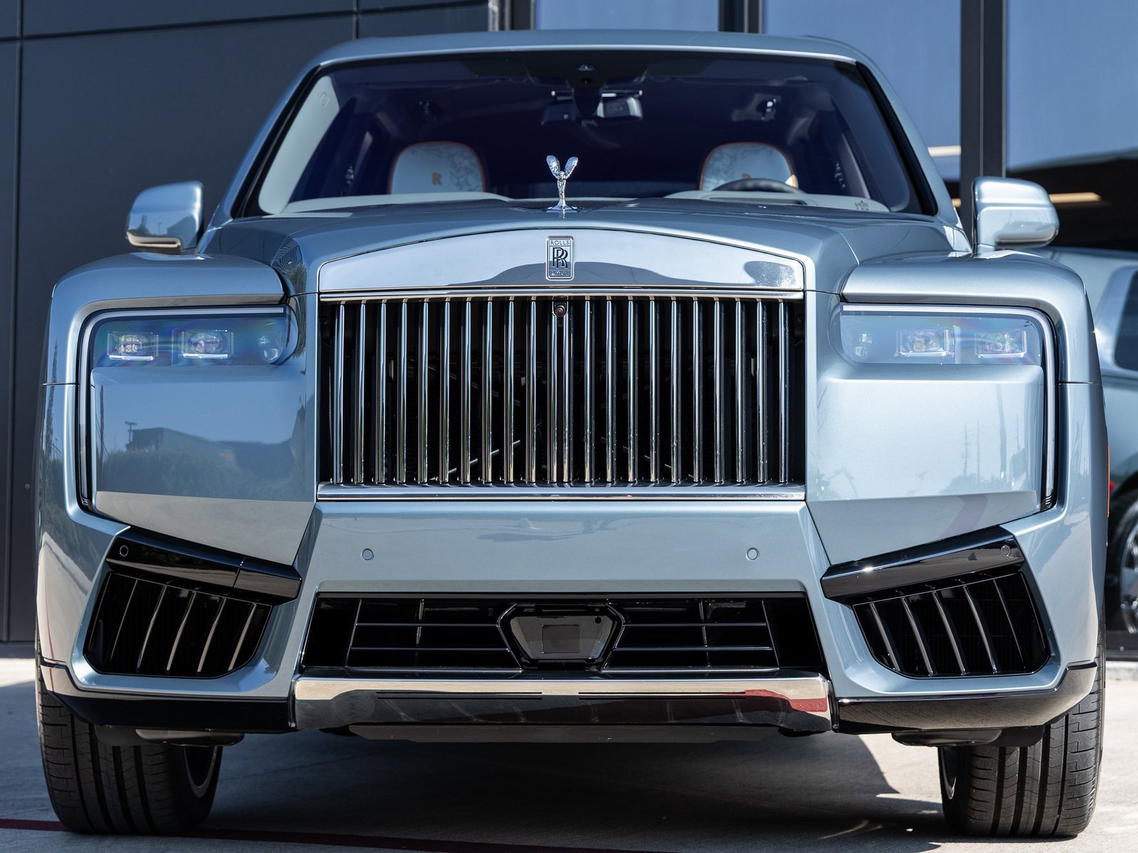 New 2026 Rolls-Royce Cullinan image 7