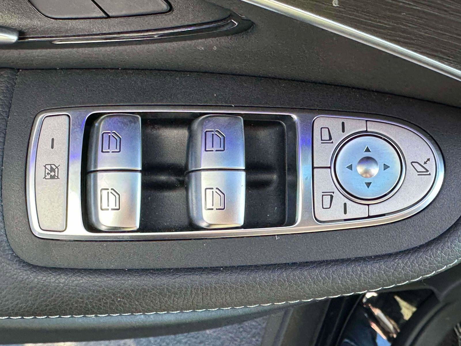 Certified 2022 Mercedes-Benz GLC 300 4MATIC image 14