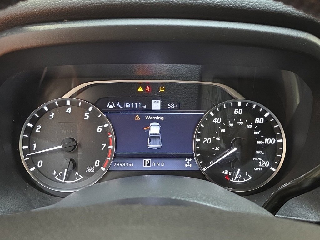 Used 2021 Nissan Titan Platinum Reserve w/ Moonroof Package image 32