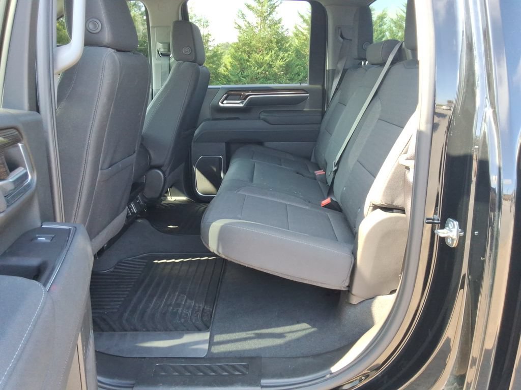 Certified 2025 Chevrolet Silverado 3500 LT AWD/4WD image 19