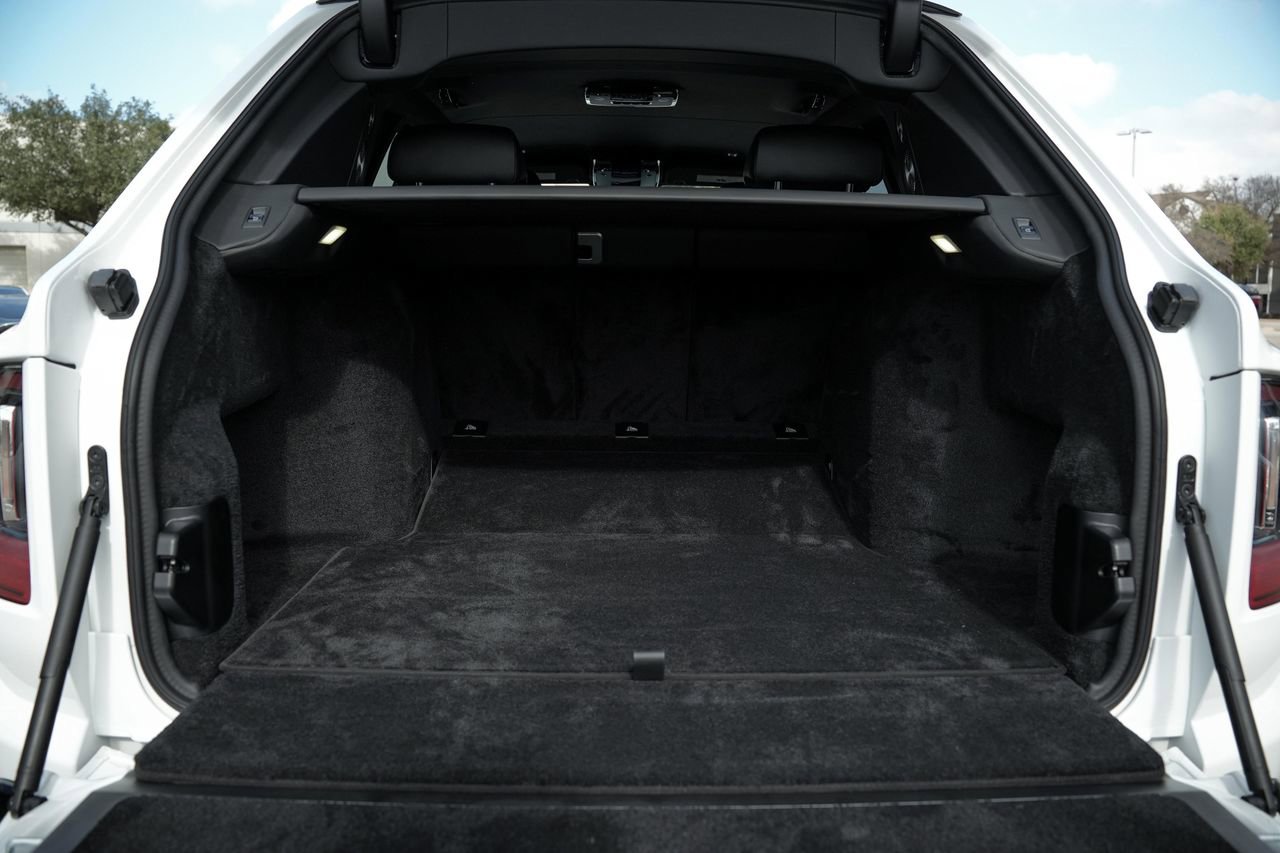 New 2026 Rolls-Royce Cullinan image 40