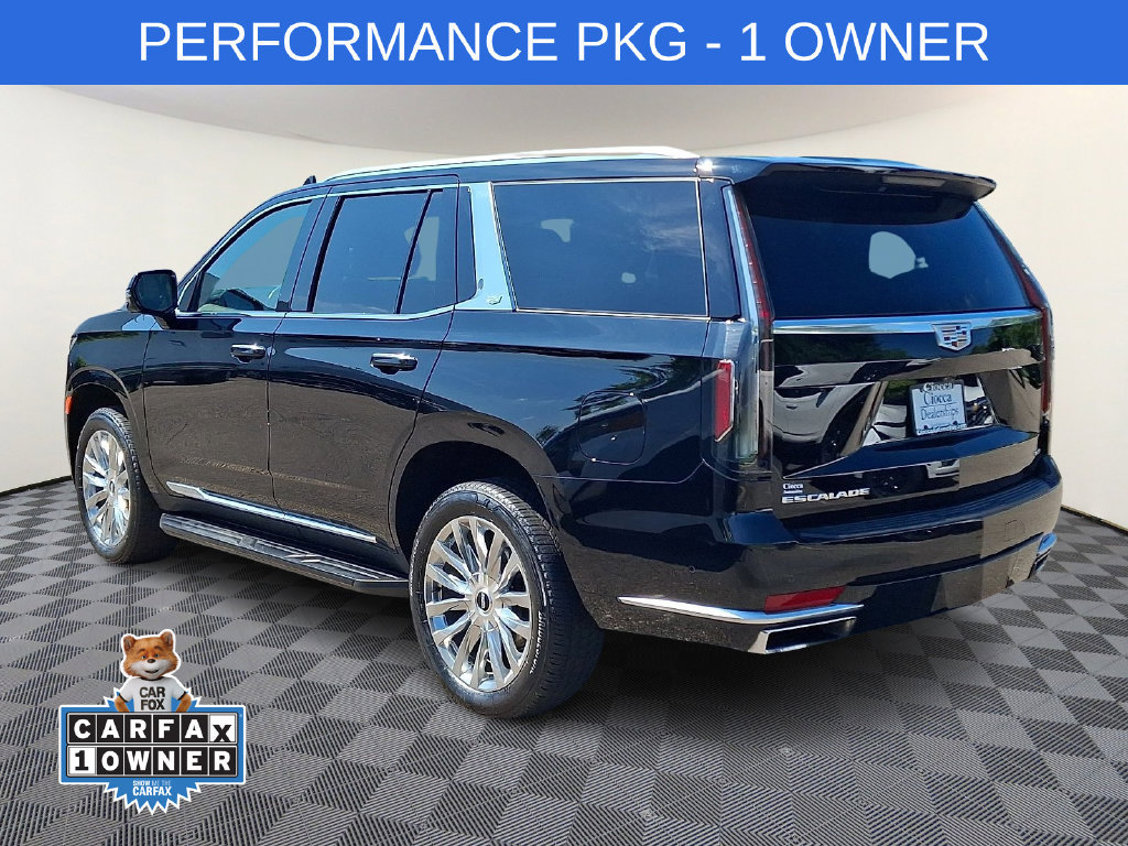 Used 2024 Cadillac Escalade Premium Luxury w/ Performance Package AWD/4WD image 6