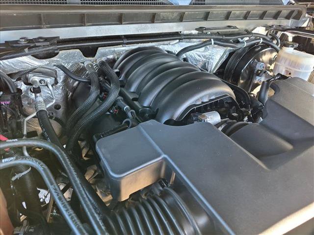 Used 2016 Chevrolet Silverado 1500 LTZ Z71 w/ Midnight Edition AWD/4WD image 20