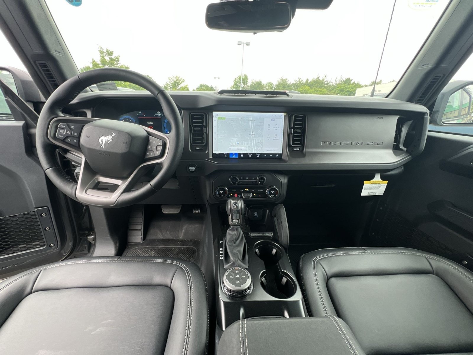 New 2025 Ford Bronco Badlands AWD/4WD image 31