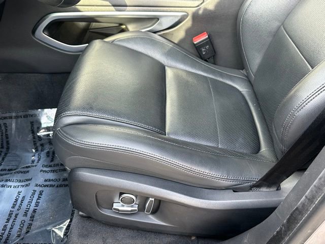 Used 2022 Jaguar F-PACE S image 30