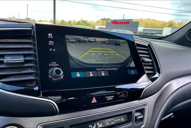 Used 2022 Honda Pilot Sport image 13