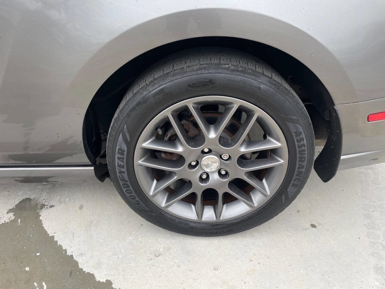 Used 2013 Ford Mustang Premium RWD image 16