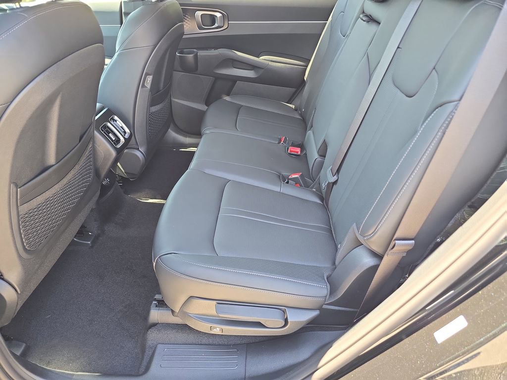 New 2026 Kia Sorento EX image 17
