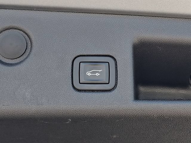 Used 2023 Chevrolet Equinox LT AWD/4WD image 31