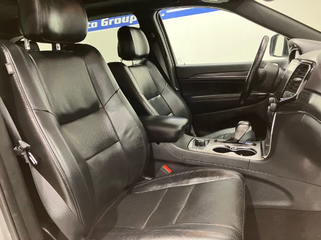 Used 2019 Jeep Grand Cherokee Limited w/ Luxury Group II image 46