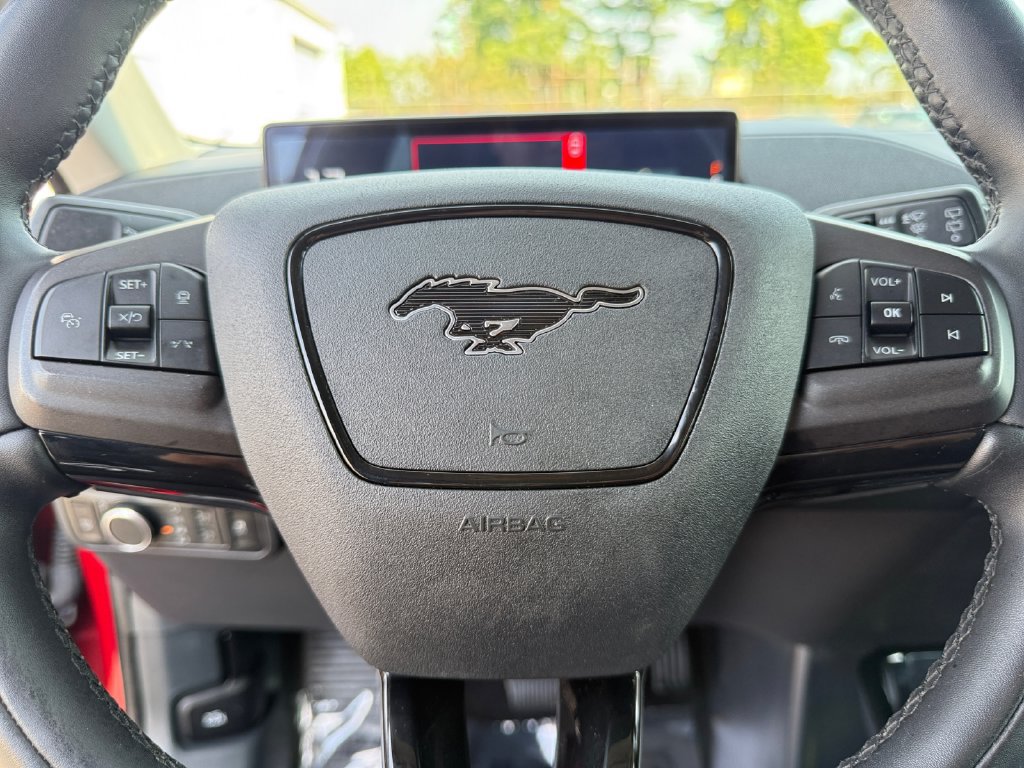 Used 2022 Ford Mustang Mach-E Select w/ Comfort/Technology Package RWD image 20