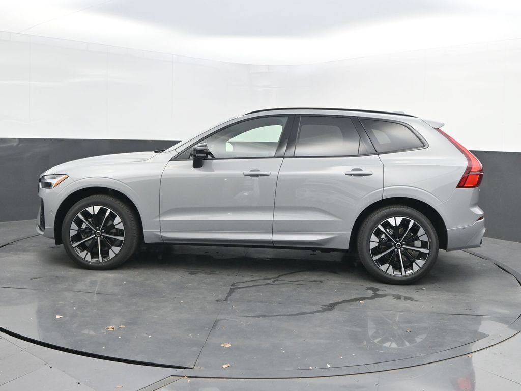 New 2026 Volvo XC60 B5 Plus w/ Protection Package Premier AWD/4WD image 2