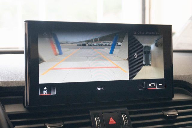 Used 2022 Audi Q5 2.0T Premium Plus image 29