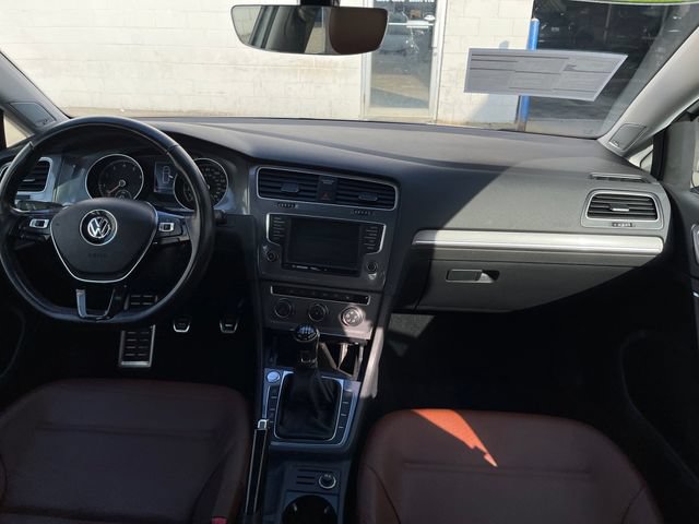 Used 2017 Volkswagen Golf Alltrack SE AWD/4WD image 33