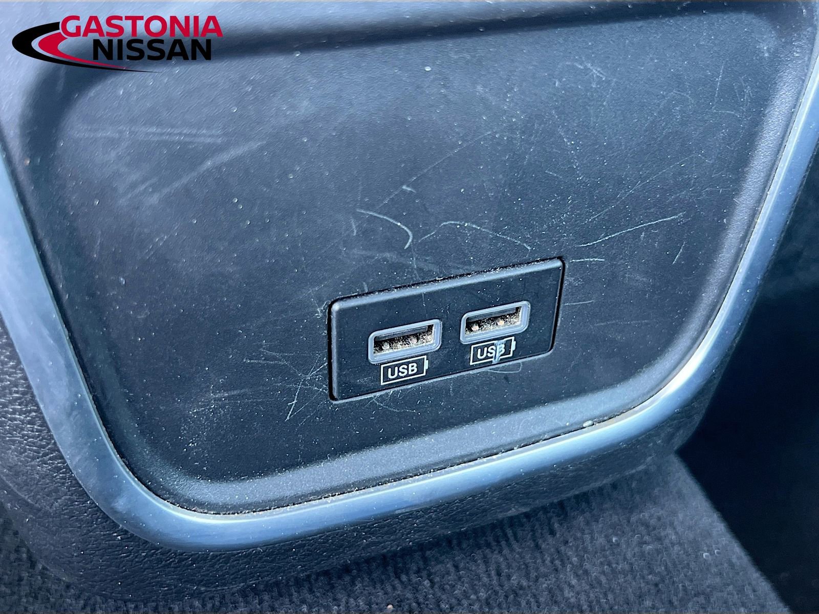 Used 2022 Dodge Charger SXT image 32